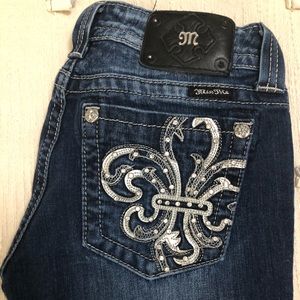 Miss Me jeans! Fleur-de-lis pattern